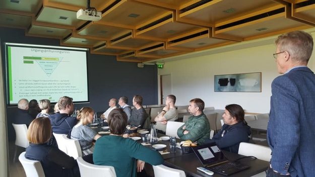 44100787_508790229532564_355371456701399040_n-800